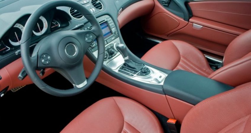 como-cuidar-interior-carro-direcao-prochaskar